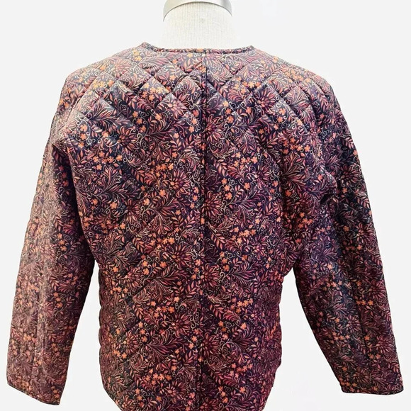 NWT CROFT & BARROW Women Button Down Quilted Vines Pattern Jacket Lightweight PM - Picture 8 of 15
